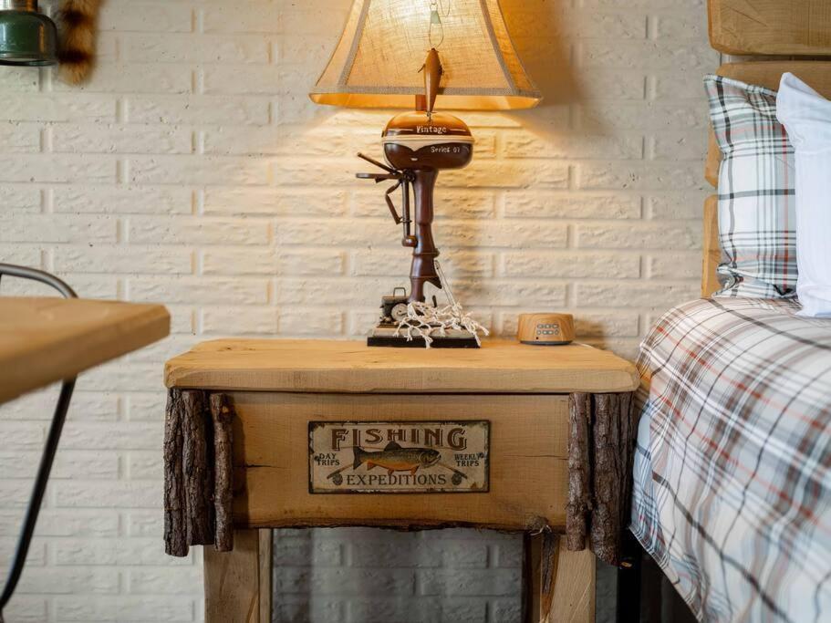 Stonegate Lodge King Bed, Wifi, 50In Tv, Fire Pit, Salt Water Pool Room # 310 Eureka Springs Εξωτερικό φωτογραφία